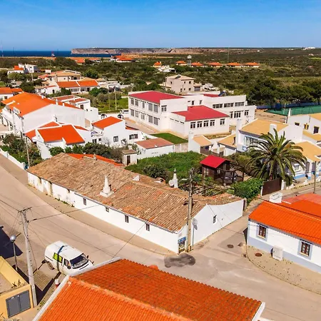 Tatil Evi Sagres, Aloha House, 500 Meters From Tonel