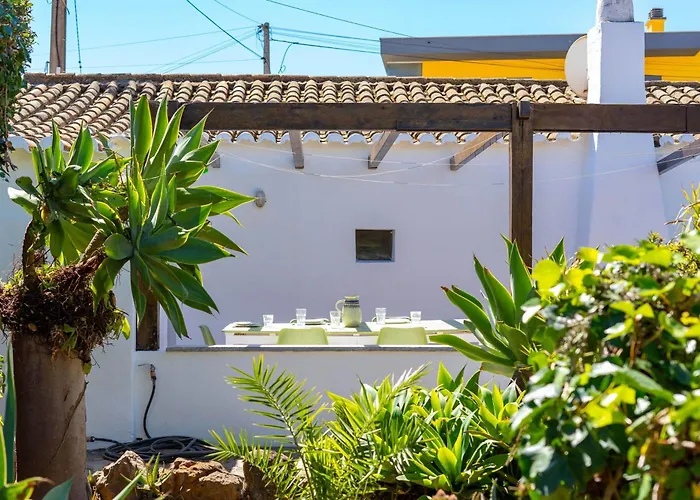 Sagres, Aloha House, 500 Meters From Tonel